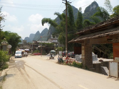 14085376191061.jpg image